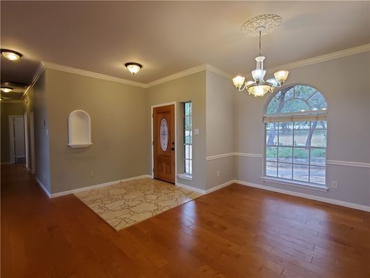 Chandelier, Interior, Wood Texture Flooring