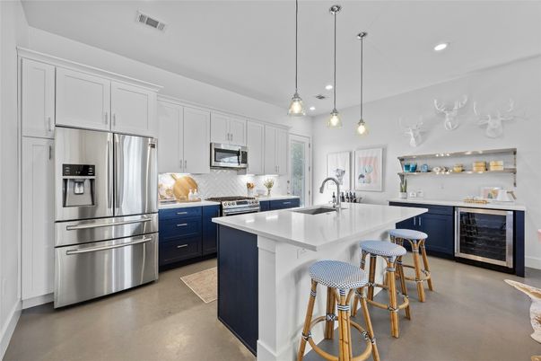 Interior, Kitchen, Pendant Lights, Recessed Lighting, Stainless Steel Appliances