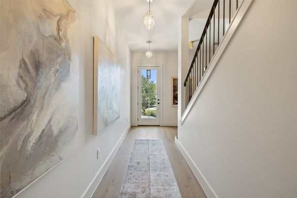 Chandelier, Interior, Wood Texture Flooring