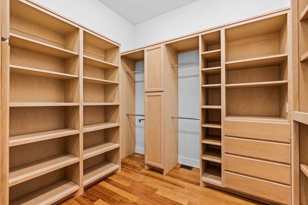 Interior, Walk-in Closets, Wood Texture Flooring