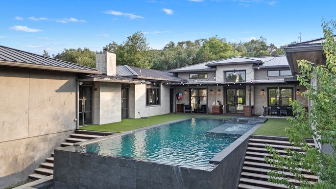 Exterior, Pool, Solar Panels