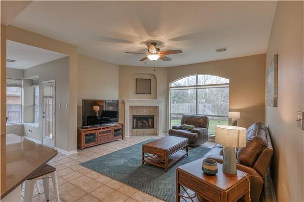 Fireplace, Interior, Living room
