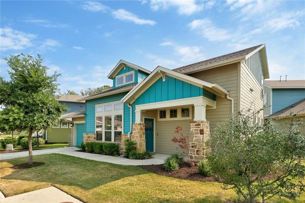 Exterior, Facade, American Craftsman