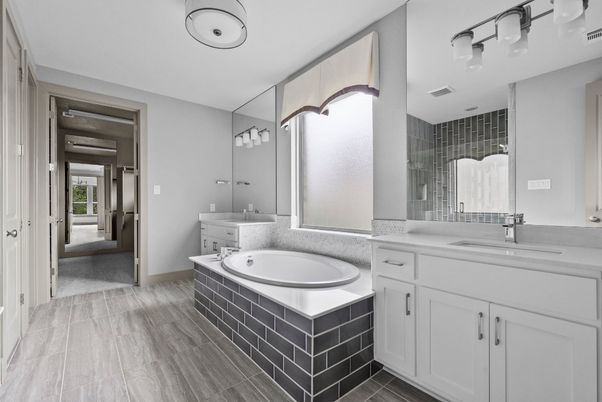 Bathroom, Dual Sink Vanities, Interior