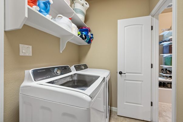 Interior, Washer