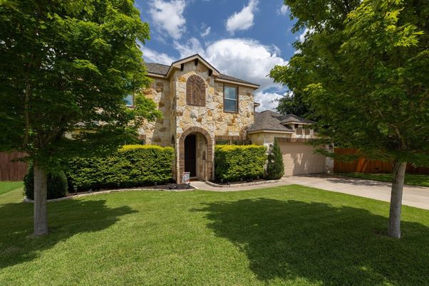 Attached, Backyard, Exterior, Facade, French Provincial