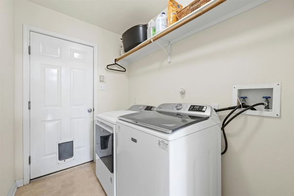 Interior, Washer