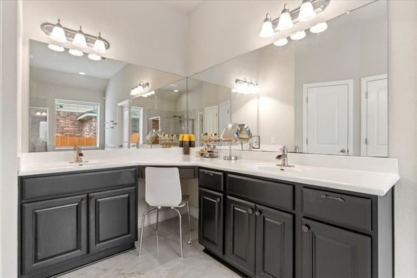 Bathroom, Dual Sink Vanities, Interior