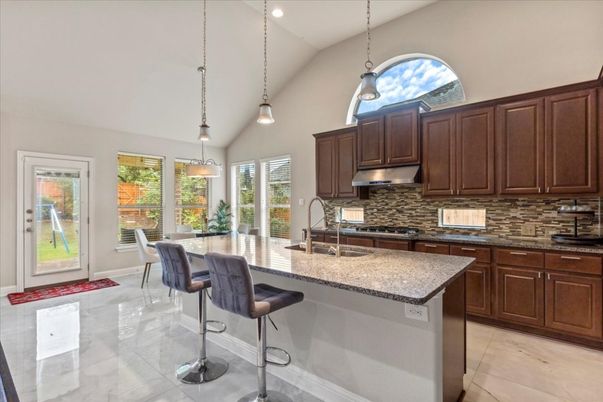 Dining room, Interior, Kitchen, Pendant Lights, Recessed Lighting