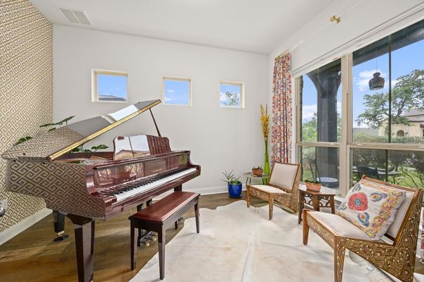 Interior, Living room, Piano