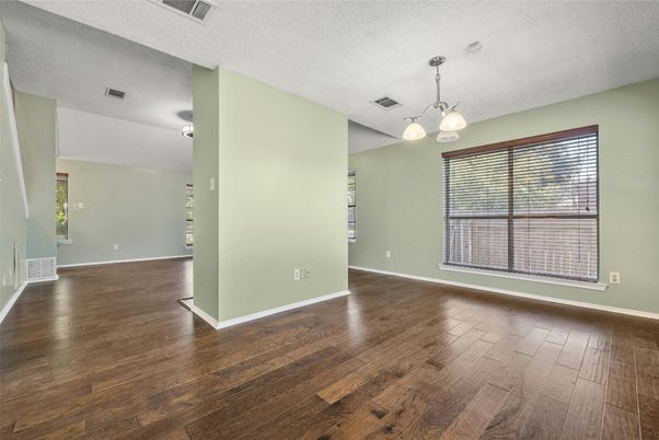 Empty room, Interior, Pendant Lights, Wood Texture Flooring