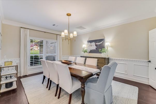 Chandelier, Dining room, Interior, Wood Texture Flooring