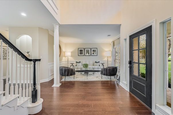 Interior, Living room, Recessed Lighting, Wood Texture Flooring