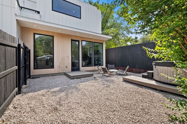 Backyard, Exterior