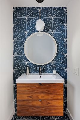 Bathroom, Interior, Pendant Lights