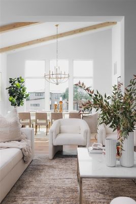 Chandelier, Dining room, Interior, Living room, Wood Texture Flooring