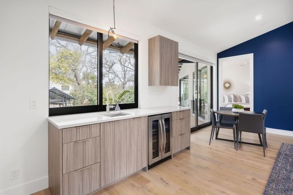 Dining room, Interior, Kitchen, Pendant Lights, Recessed Lighting, Wood Texture Flooring