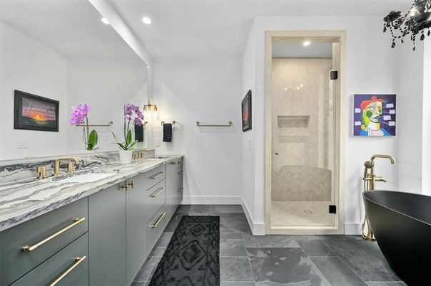 Bathroom, Dual Sink Vanities, Free Standing Baths, Interior, Recessed Lighting