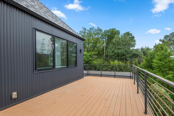 Exterior, Wood Texture Flooring