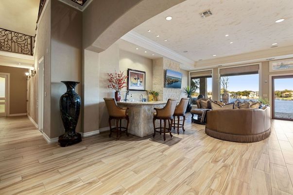 Interior, Living room, Recessed Lighting, Water, Wood Texture Flooring