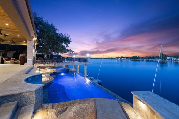Exterior, Pool, Water