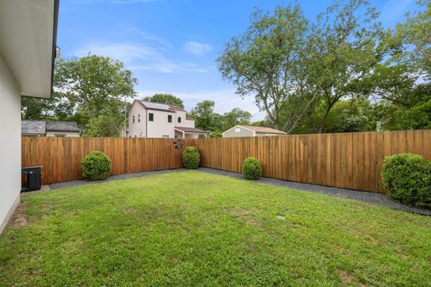 Backyard, Exterior
