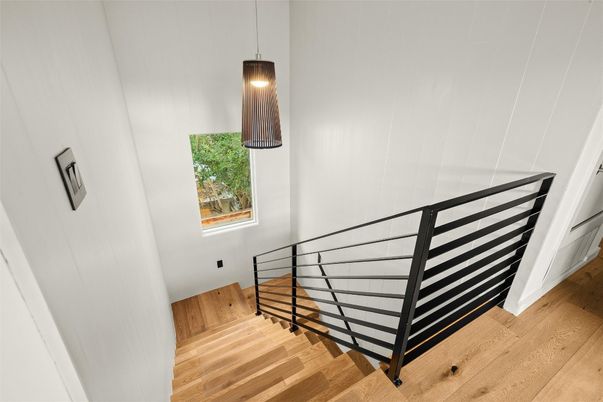 Interior, Pendant Lights, Wood Texture Flooring