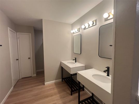 Bathroom, Dual Sink Vanities, Interior, Wood Texture Flooring