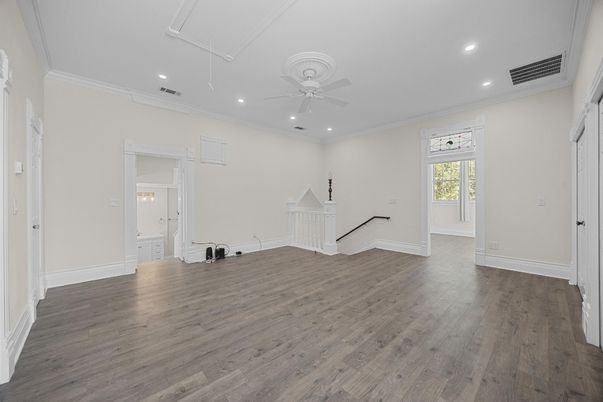 Empty room, Interior, Recessed Lighting, Wood Texture Flooring