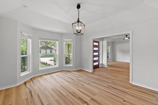 Empty room, Interior, Pendant Lights, Wood Texture Flooring