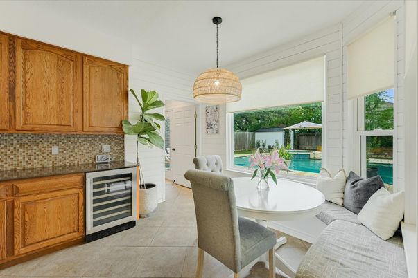 Dining room, Interior, Kitchen, Pendant Lights