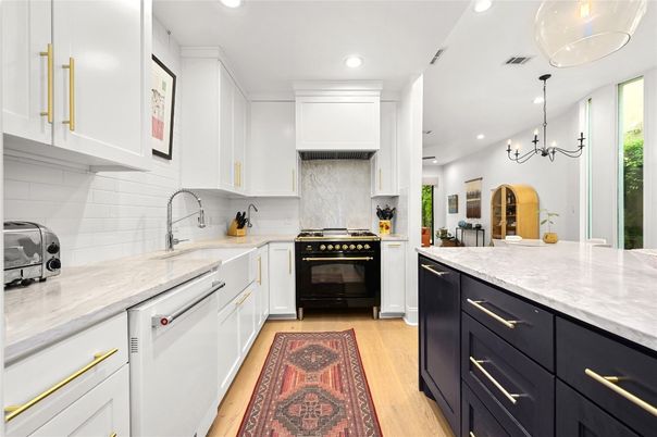 Chandelier, Interior, Kitchen, Pendant Lights, Recessed Lighting, Stainless Steel Appliances, Wood Texture Flooring