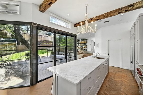 Chandelier, Interior, Kitchen, Recessed Lighting, Wooden Beams, Wood Texture Flooring