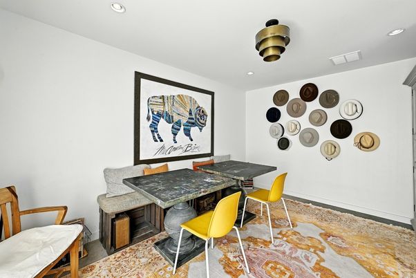 Dining room, Interior, Recessed Lighting