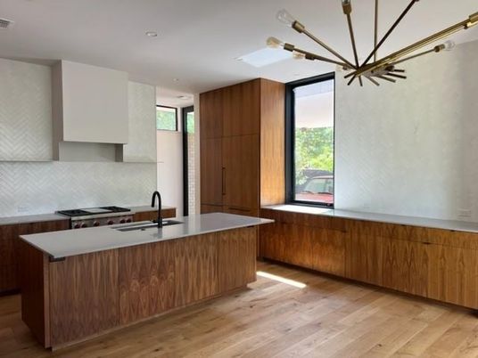 Interior, Kitchen, Pendant Lights, Recessed Lighting, Wood Texture Flooring