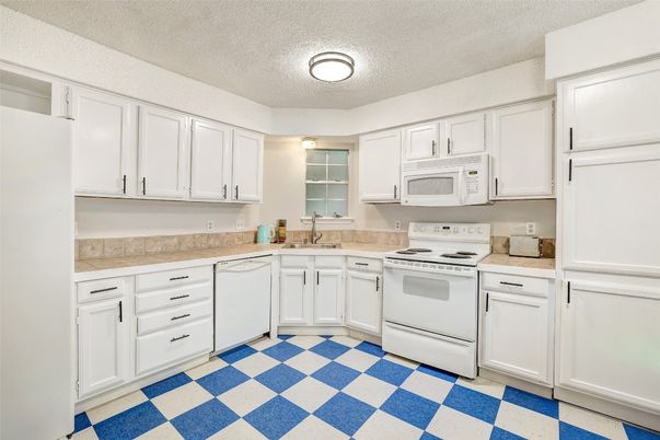 Interior, Kitchen