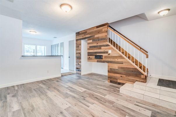 Empty room, Interior, Wood Texture Flooring, Wooden Walls