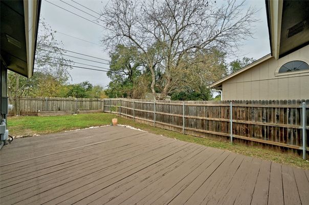 Backyard, Exterior