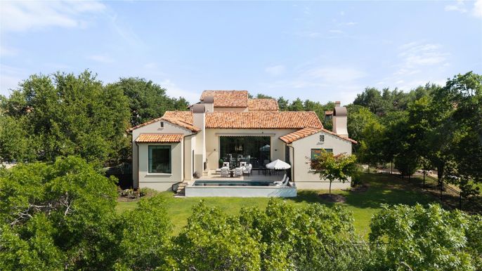 Backyard, Exterior, Facade, Spanish Mediterranean