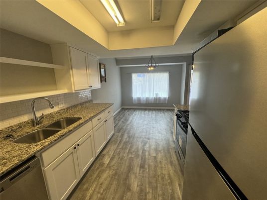 Interior, Kitchen, Pendant Lights, Wood Texture Flooring