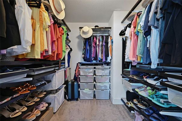 Interior, Walk-in Closets