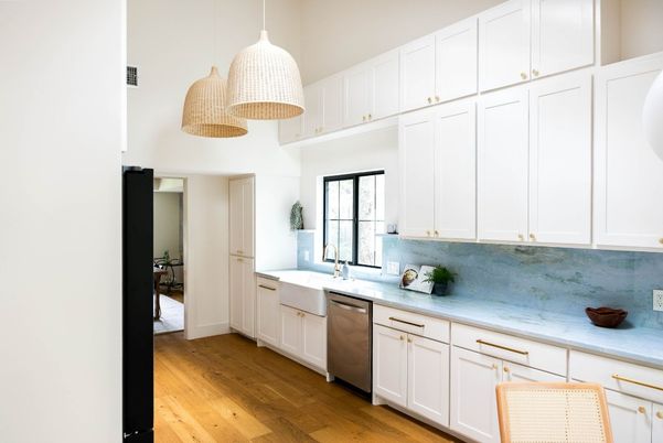 Interior, Kitchen, Pendant Lights, Wood Texture Flooring