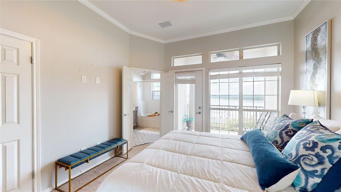 Bedroom, Interior, Water