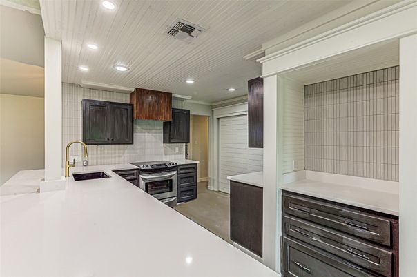 Interior, Kitchen, Recessed Lighting