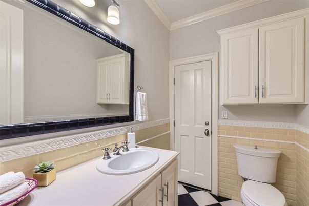 Bathroom, Interior