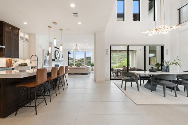 Dining room, Interior, Kitchen, Pendant Lights, Recessed Lighting