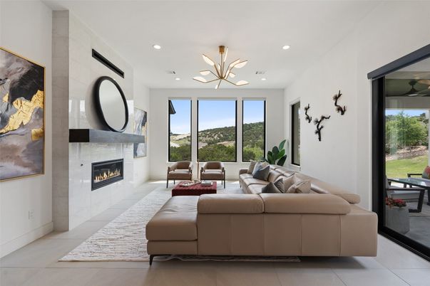 Fireplace, Interior, Living room, Pendant Lights, Recessed Lighting