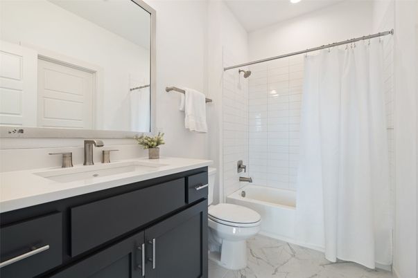 Bathroom, Interior, Marble, Recessed Lighting