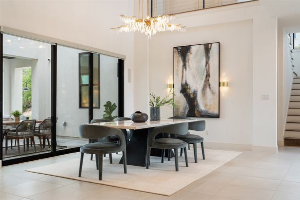 Chandelier, Dining room, Interior