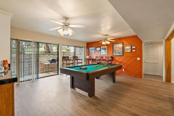 Billiard Table, Game Room, Interior, Wood Texture Flooring